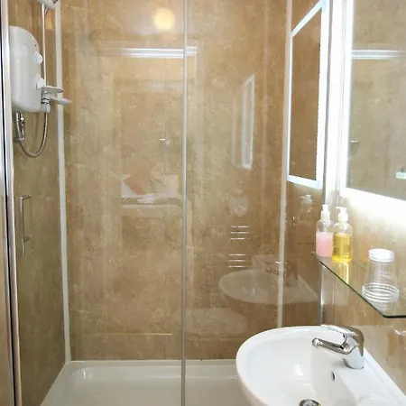 Otel The Seacliffe - Whitby