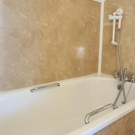 The Seacliffe -