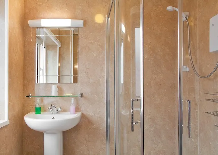 The Seacliffe - Whitby