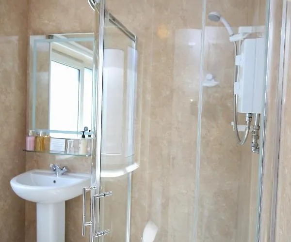 The Seacliffe - Hotel Whitby