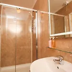 The Seacliffe - 4* Whitby