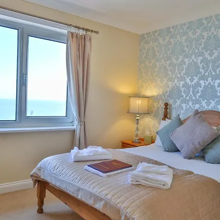 The Seacliffe - Hotell Whitby